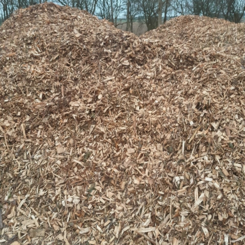 Salg af flis i Thy – store bunker træflis til haven og erhverv